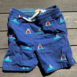 Mini Boden shorts